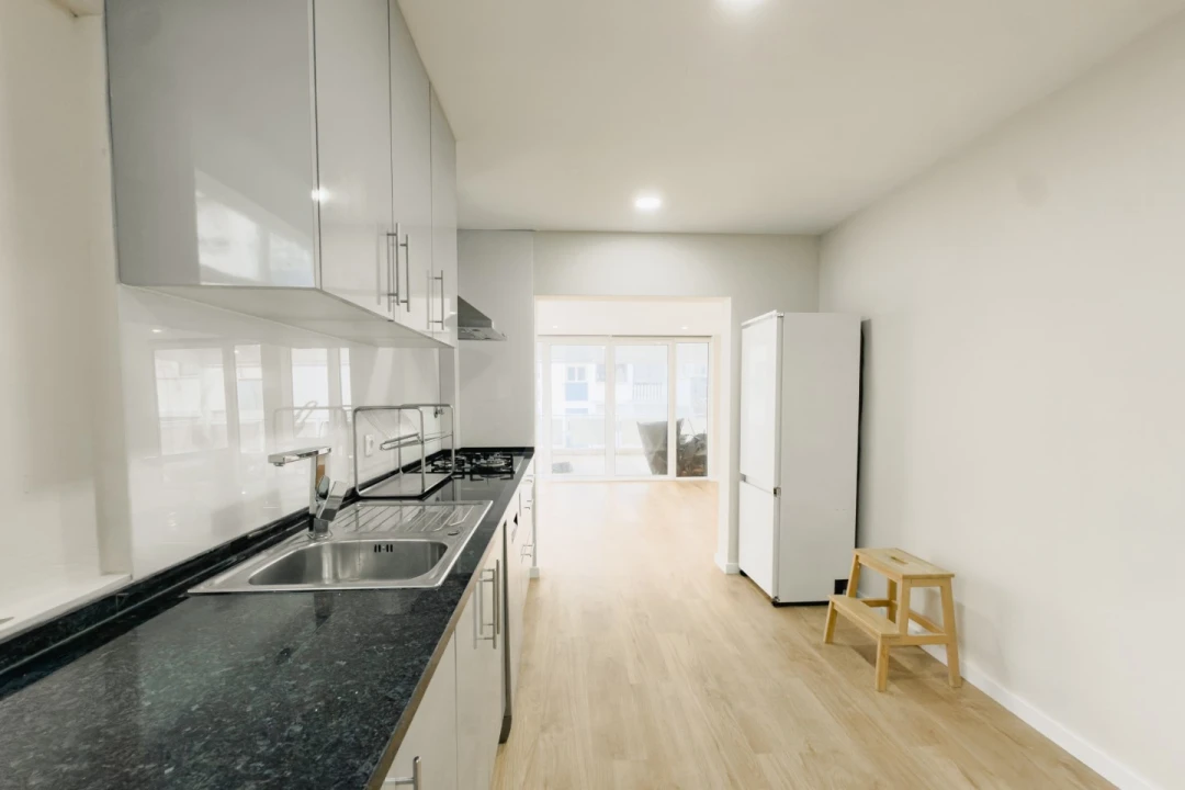 Apartamento T3 para Venda em Odivelas Foto 10