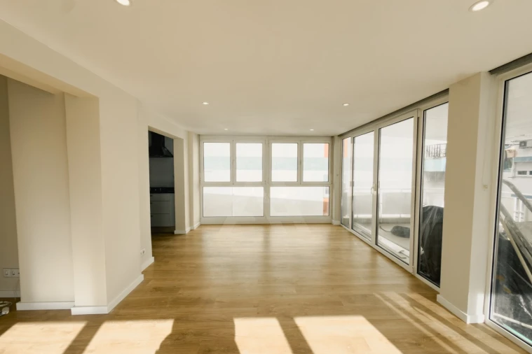 Apartamento T3 para Venda em Odivelas Foto 3