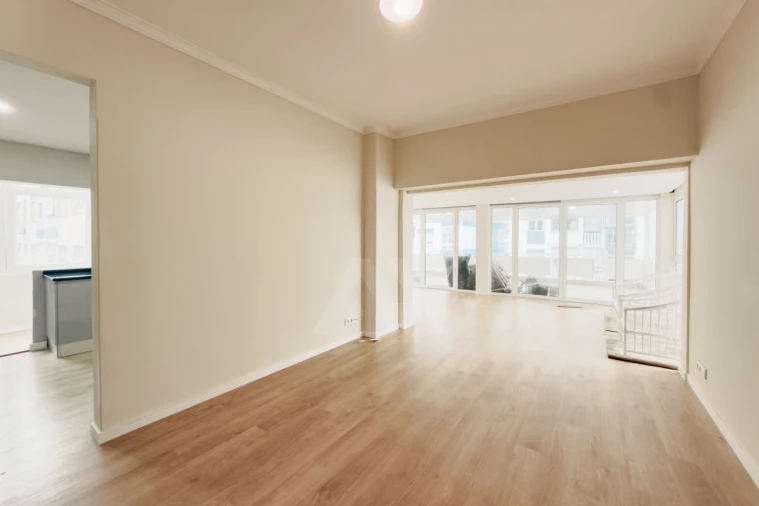 Apartamento T3 para Venda em Odivelas Foto 17