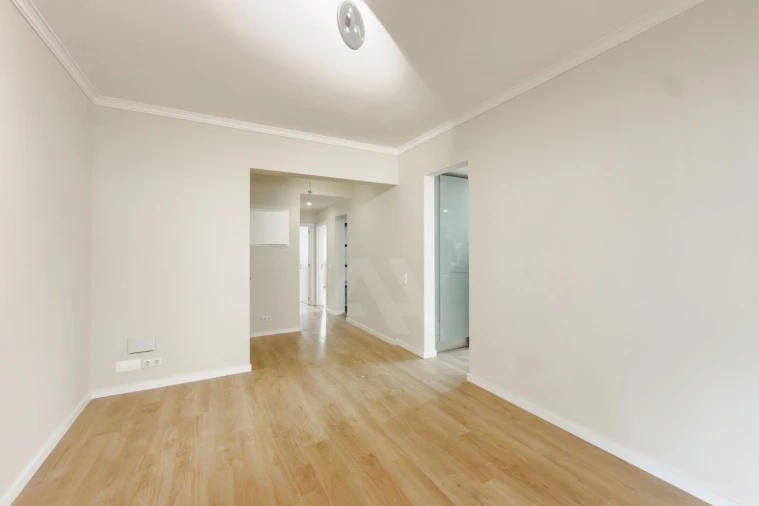 Apartamento T3 para Venda em Odivelas Foto 19