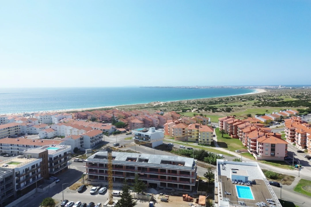 Apartamento T2 para Venda em Atouguia da Baleia Foto 8