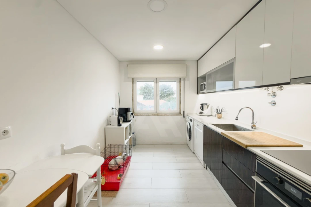 Apartamento T3 para Venda em Agualva e Mira-Sintra Foto 3