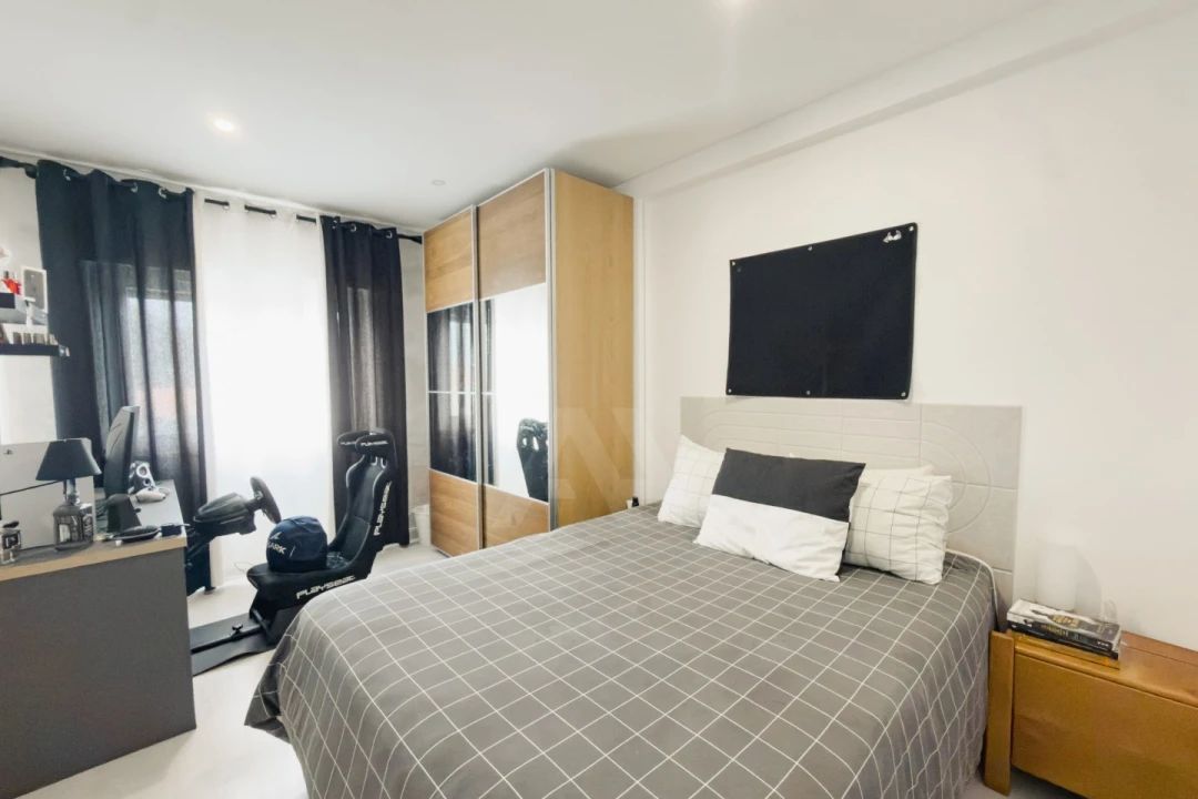 Apartamento T3 para Venda em Agualva e Mira-Sintra Foto 12