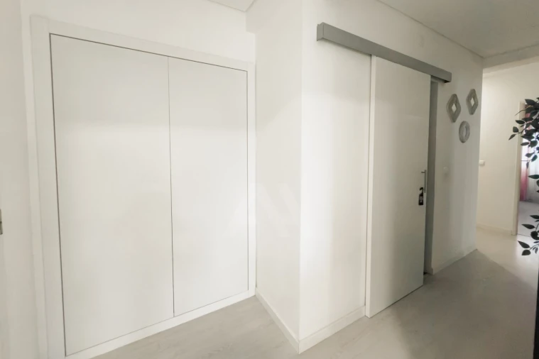 Apartamento T3 para Venda em Agualva e Mira-Sintra Foto 4