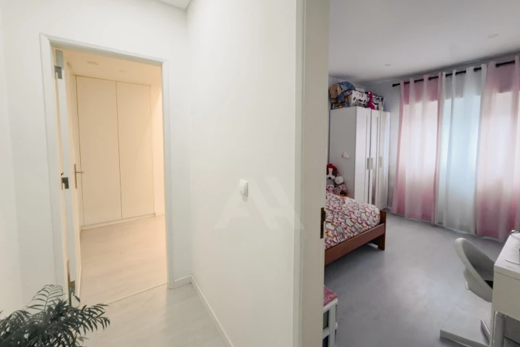 Apartamento T3 para Venda em Agualva e Mira-Sintra Foto 15