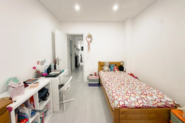 Apartamento T3 para Venda em Agualva e Mira-Sintra Foto 17