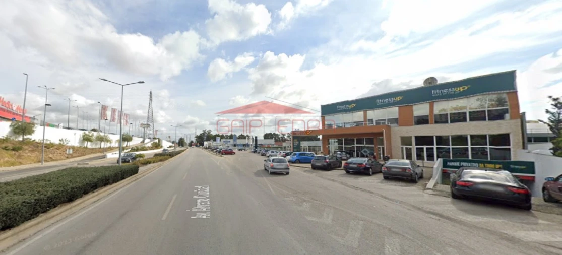 Loja para Venda em Setubal (São Sebastião) Foto 2