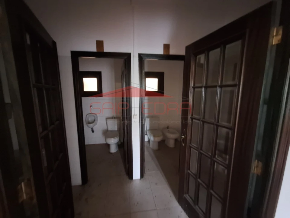 Armazém para Venda em Chamusca e Pinheiro Grande Foto 25