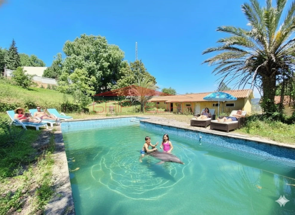 Moradia T6 para Venda em São João da Madeira Foto 9