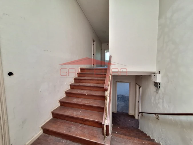 Moradia T6 para Venda em São João da Madeira Foto 32