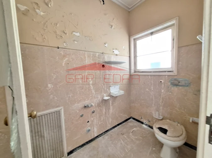 Moradia T6 para Venda em São João da Madeira Foto 41