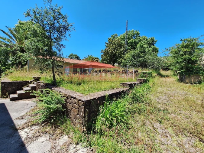 Moradia T6 para Venda em São João da Madeira Foto 47