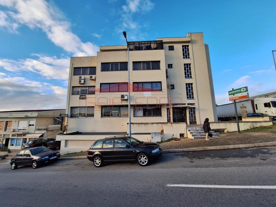 Loja para Venda em Lourosa Foto 11