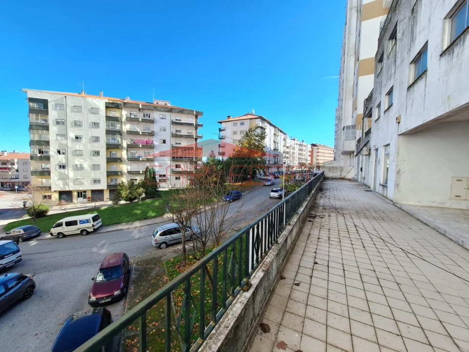 Escritório para Venda em Guarda Foto 6