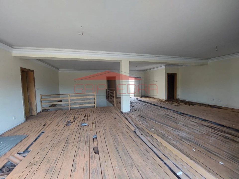 Moradia T7 para Venda em Carvalho Foto 17