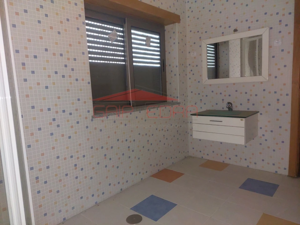 Moradia T7 para Venda em Carvalho Foto 14