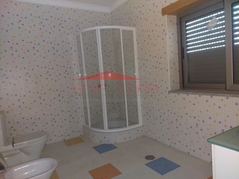 Moradia T7 para Venda em Carvalho Foto 21