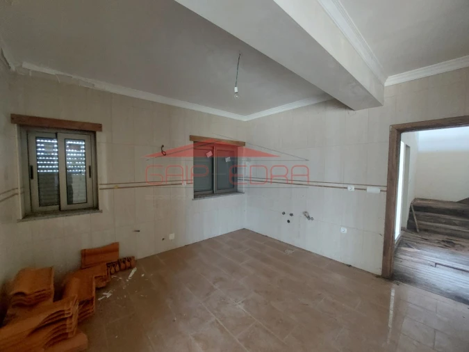 Moradia T7 para Venda em Carvalho Foto 19