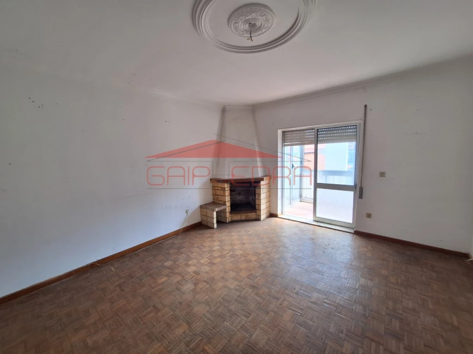 Apartamento T3 para Venda em Gouveia (São Pedro e São Julião) Foto 5