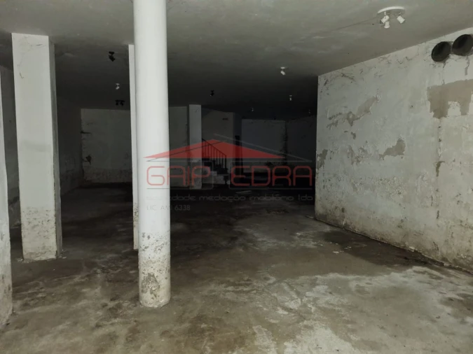 Loja para Venda em Sé, Santa Maria e Meixedo Foto 5