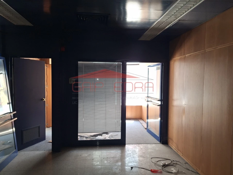 Loja para Venda em Sé, Santa Maria e Meixedo Foto 8