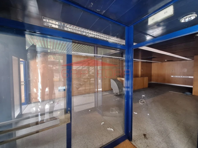 Loja para Venda em Sé, Santa Maria e Meixedo Foto 9