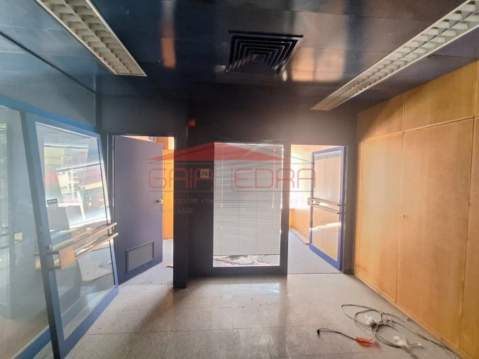 Loja para Venda em Sé, Santa Maria e Meixedo Foto 10