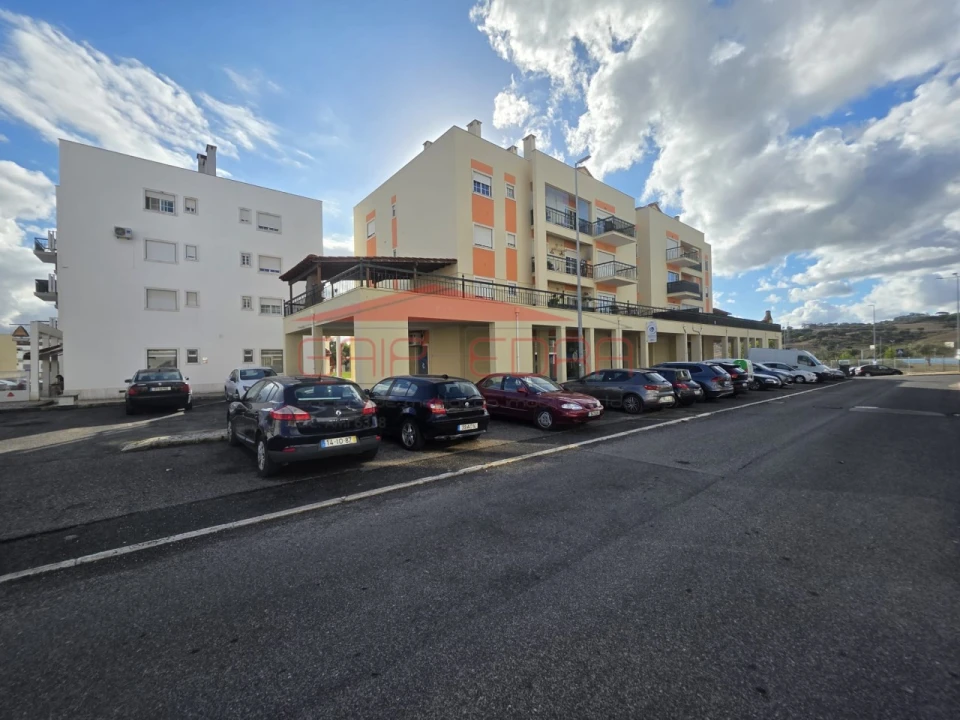 Loja para Venda em Azambuja Foto 22