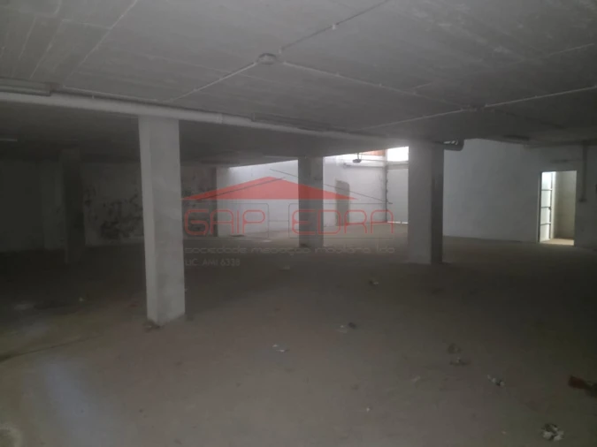 Loja para Venda em Azambuja Foto 15