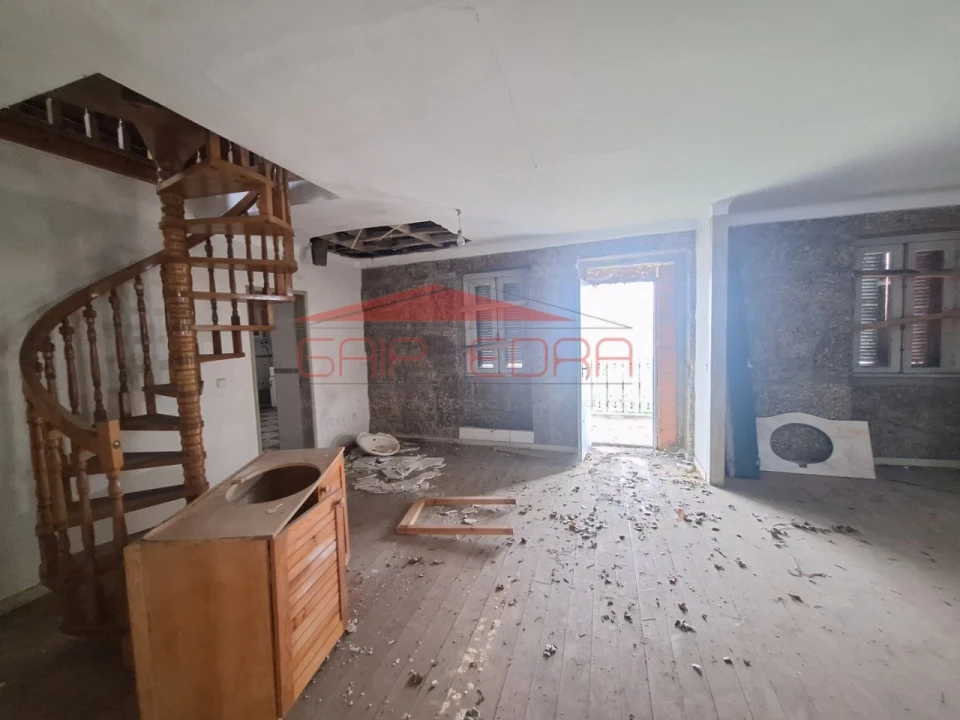 Moradia T3 para Venda em Lagos da Beira e Lajeosa Foto 16