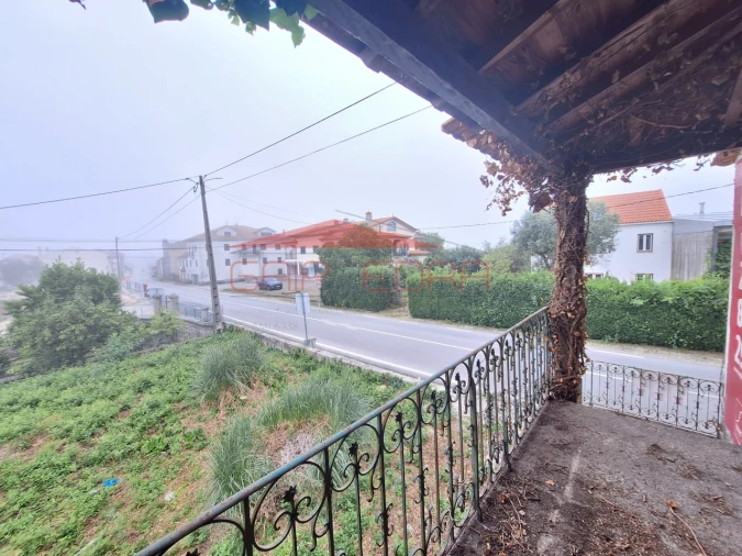 Moradia T3 para Venda em Lagos da Beira e Lajeosa