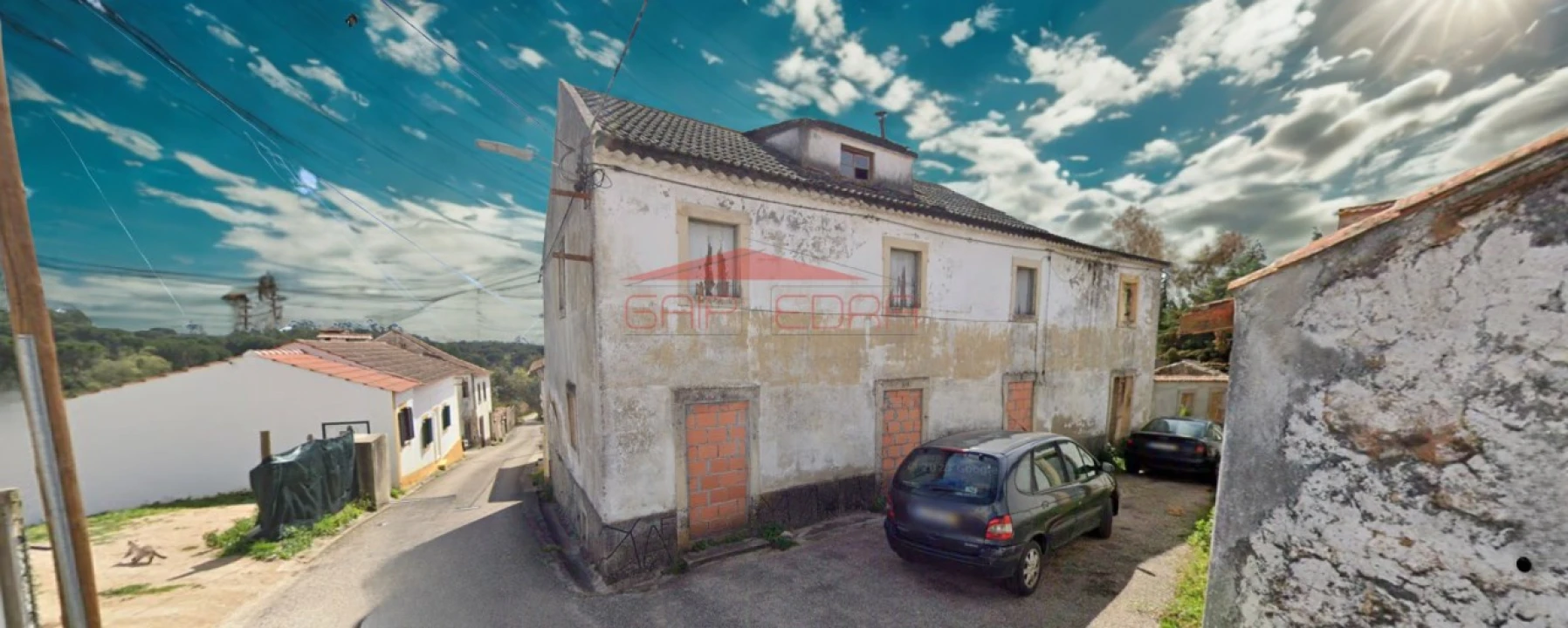 Moradia T4 para Venda em Casais e Alviobeira Foto 1