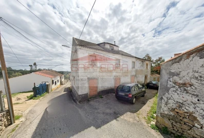 Moradia T4 para Venda em Casais e Alviobeira