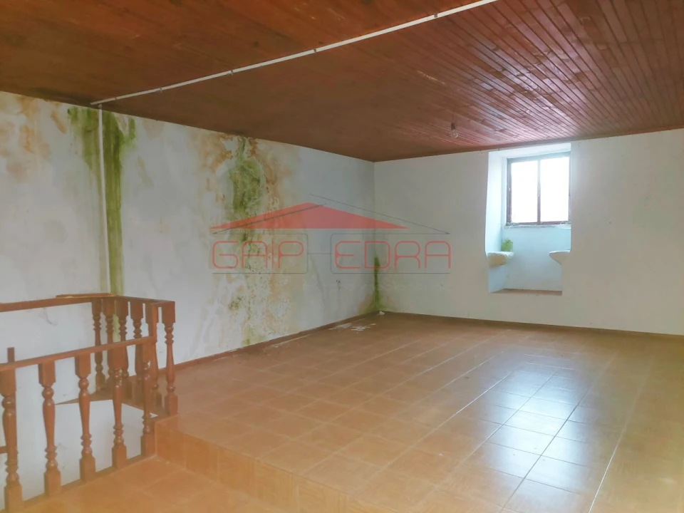 Moradia T3 para Venda em Sedielos Foto 13