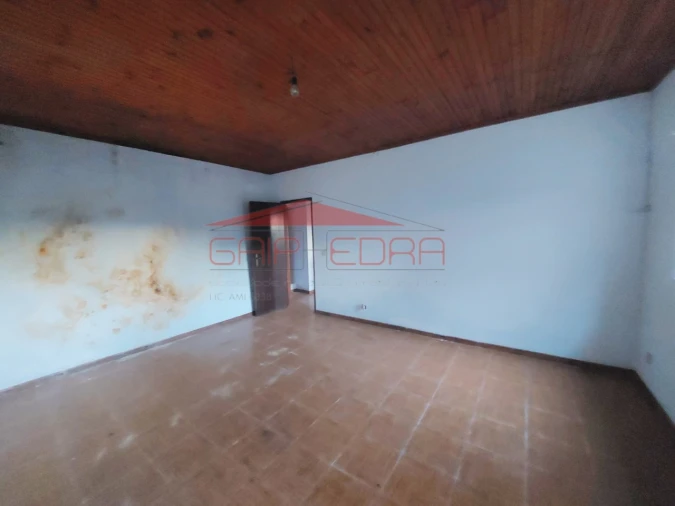 Moradia T3 para Venda em Sedielos Foto 17