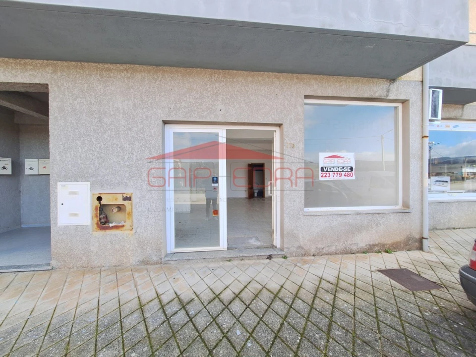 Loja para Venda em Armamar Foto 2
