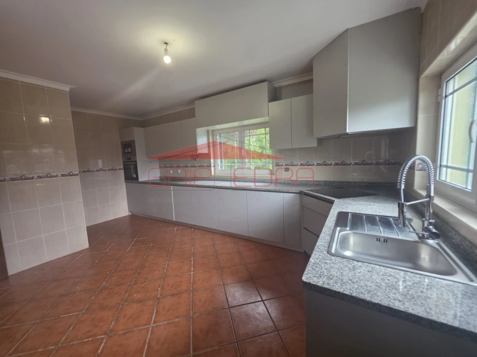 Moradia T3 para Venda em Amarante (São Gonçalo), Madalena, Cepelos e Gatão Foto 4