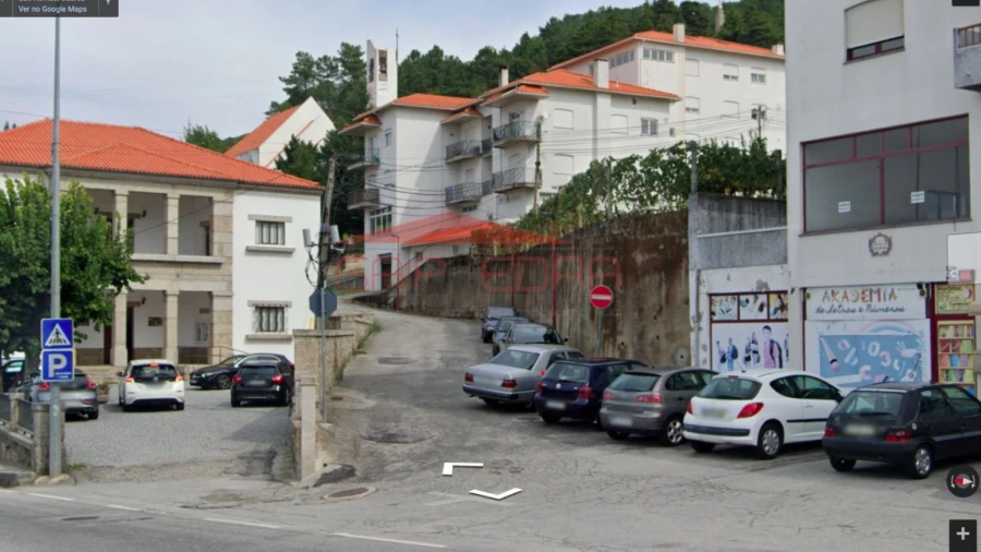 Garagem para Venda em Seia, São Romão e Lapa dos Dinheiros