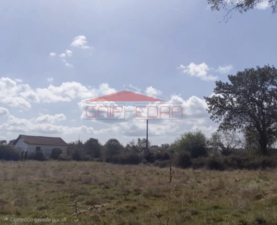 Moradia T3 para Venda em Espírito Santo, Nossa Senhora da Graça e São Simão Foto 4