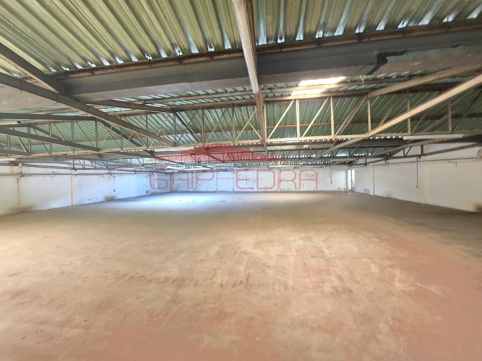 Armazém para Venda em Silvalde Foto 10