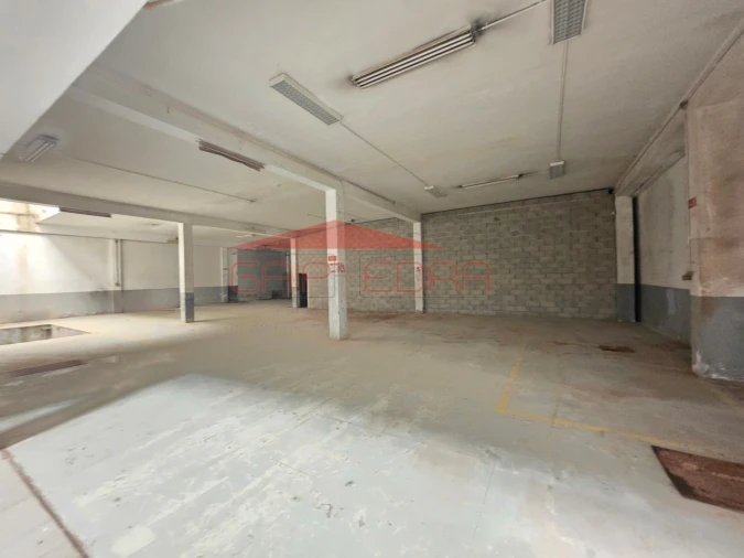 Armazém para Venda em Silvalde Foto 2