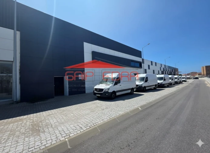 Armazém para Venda em Silvalde Foto 27