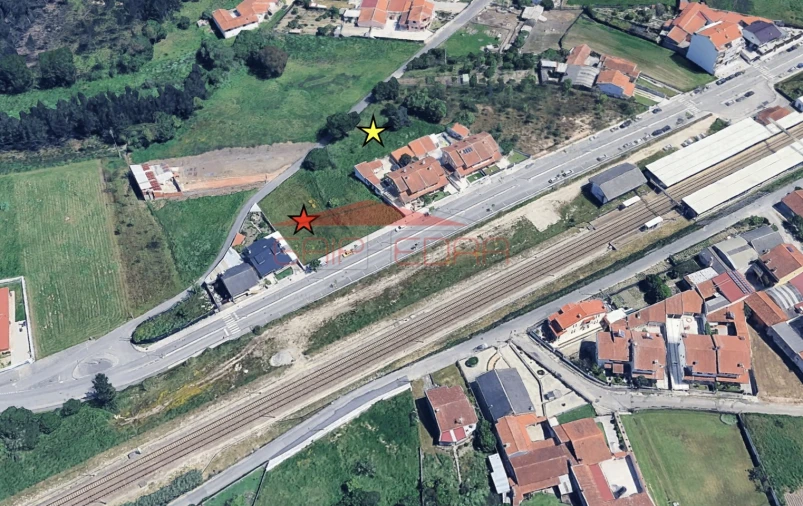 Terreno para Venda em Oiã Foto 2