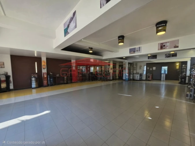 Loja para Venda em Santa Maria, São Pedro e Matacães Foto 4