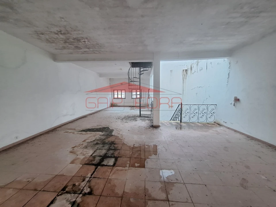 Prédio para Venda em Cartaxo e Vale da Pinta Foto 19