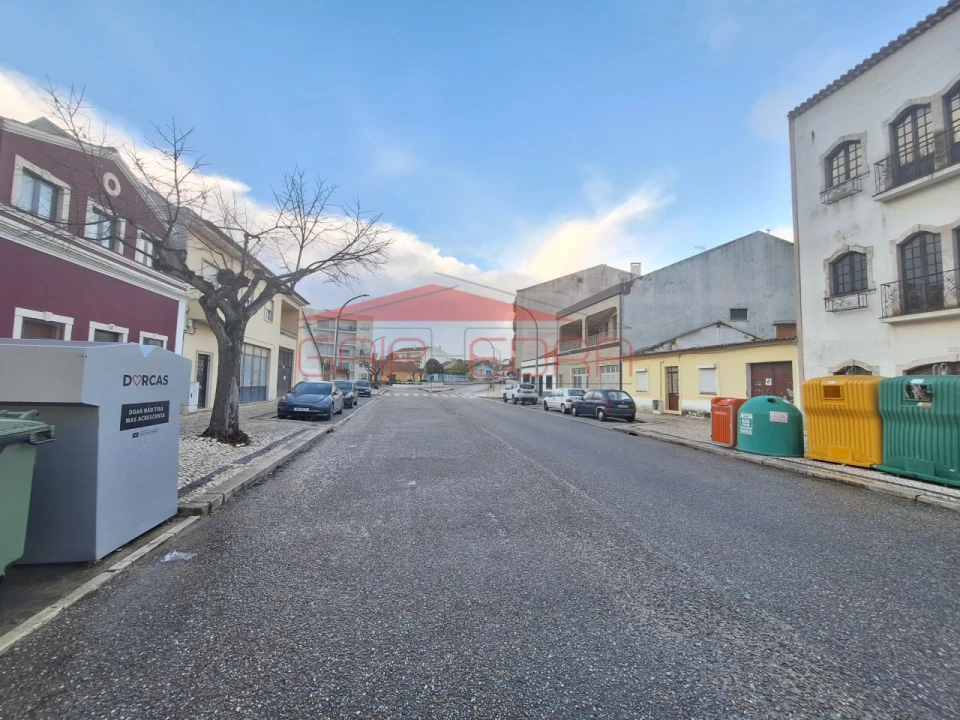 Prédio para Venda em Cartaxo e Vale da Pinta Foto 23