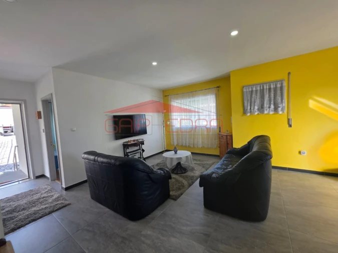 Moradia T4 para Venda em Lourosa Foto 5