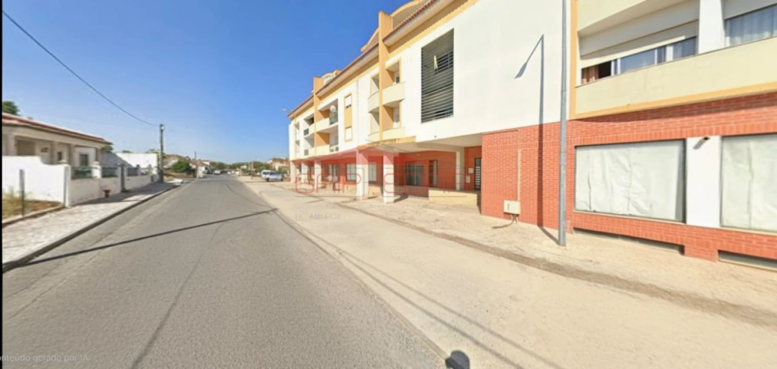 Loja para Venda em Alpiarça Foto 3