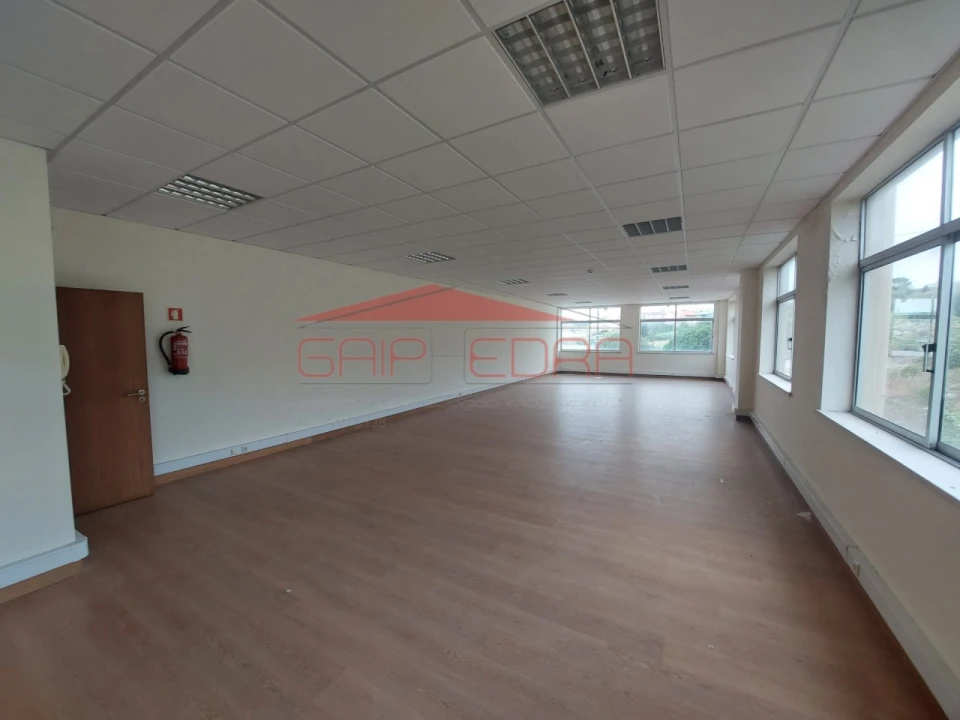 Escritório para Venda em Buarcos Foto 28