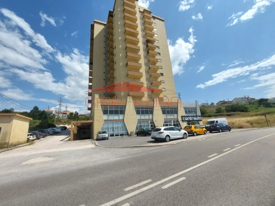 Escritório para Venda em Tavarede Foto 32